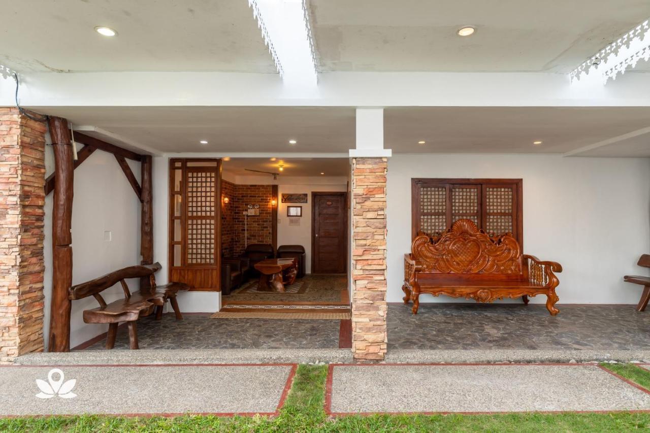 Zen Rooms Casa Lorenzo Legazpi Exteriér fotografie