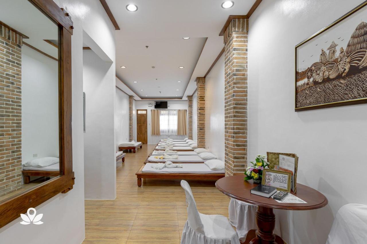 Zen Rooms Casa Lorenzo Legazpi Exteriér fotografie