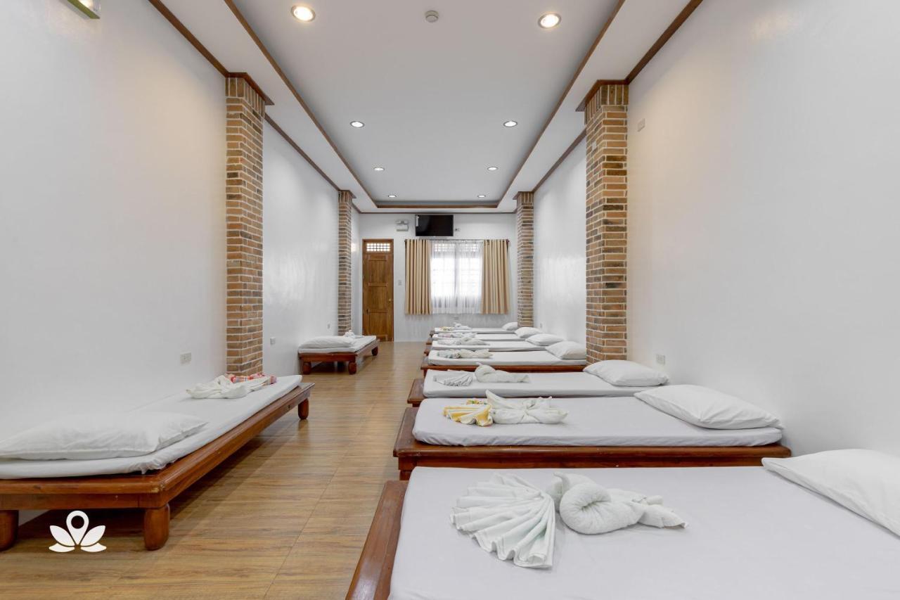 Zen Rooms Casa Lorenzo Legazpi Exteriér fotografie
